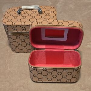 2 Pc Beige Travel Case Set